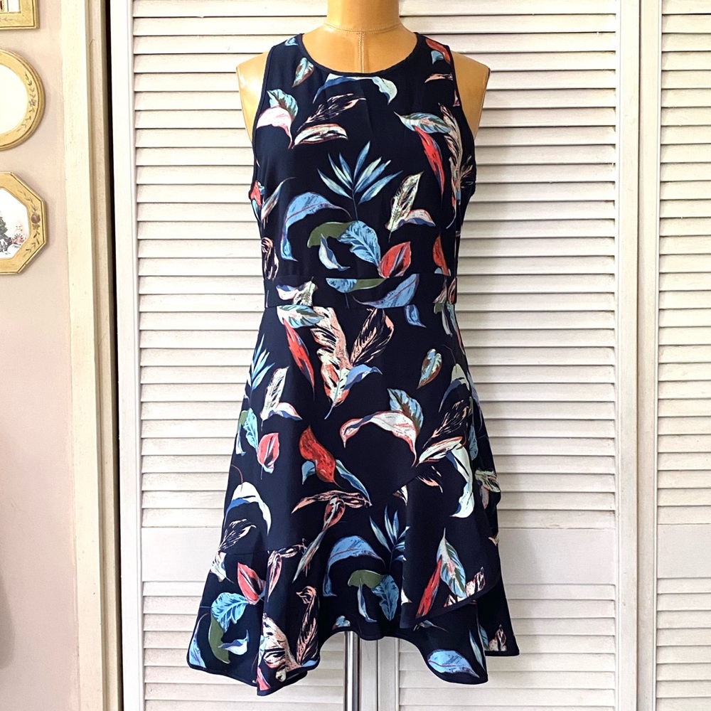 Banana Republic Dress Womens 6P Navy Blue Floral Sleeveless Tiered Spring Party